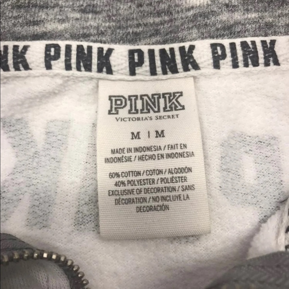 VS PINK - Picture 2 of 2